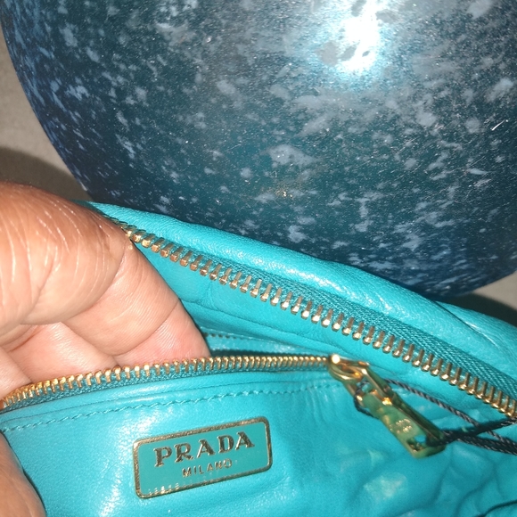 Prada Turquoise crossbody/ clutch - Picture 3 of 6